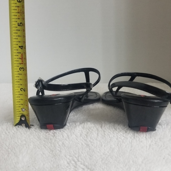 PRICE DROP-Vintage Prada Black Patent leather wedge sandals - Picture 4 of 9